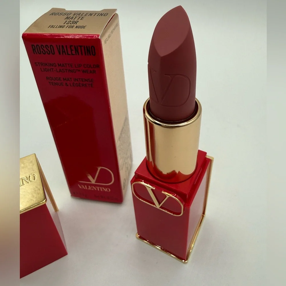 NEW - Rosso Valentino Matte Lip Color in 123R FALLING FOR NUDE